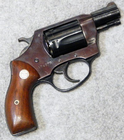 Charter Arms ~ Undercover ~ .38 Special. - Image 1 of 2