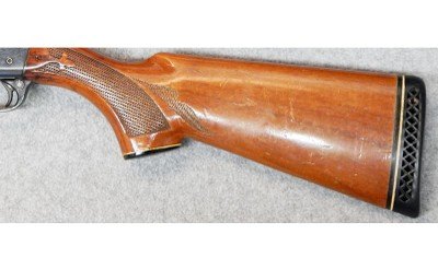 Remington ~ 1100 ~ 12 Gauge. - Image 9 of 10