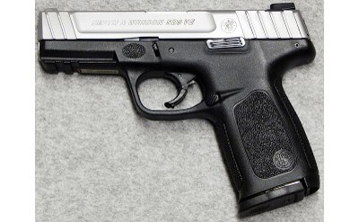 Smith & Wesson ~ SD9VE ~ 9 mm Luger. - Image 2 of 2