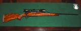 Weatherby Mark V Deluxe - 300 Weatherby Magnum - 1 of 5