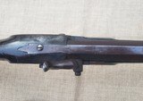 ANTIQUE INCISE CARVED .45 FULLSTOCK BLACK POWDER MUZZLELOADER READING / BERKS COUNTY (?) PENNSYLVANIA KENTUCKY LONGRIFLE RIFLE - Image 11 of 15