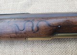 ANTIQUE INCISE CARVED .45 FULLSTOCK BLACK POWDER MUZZLELOADER READING / BERKS COUNTY (?) PENNSYLVANIA KENTUCKY LONGRIFLE RIFLE - Image 7 of 15
