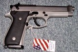 Beretta 92 FS .INOX - 3 of 3