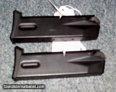 Beretta 92F
9mm. Compact