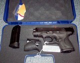 Smith & Wesson
M&P 9 COMPACT - 1 of 1