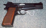 Browning Hi Power - 2 of 4