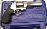 Smith & Wesson 629
CLASSIC 5