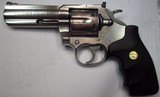 Colt King Cobra
.357 MAGNUM - 1 of 2