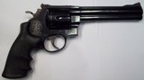 Smith & Wesson model 29 CLASSIC
.44 Mag. - 2 of 5
