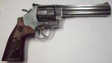 Smith & Wesson 629 DELUXE .44 MAGNUM - 2 of 3