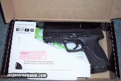 Smith & Wesson M&P9 2.0
