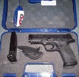 Smith & Wesson M&P 40 - 1 of 2