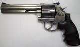 Smith & Wesson 686.357 Mag. - 2 of 4