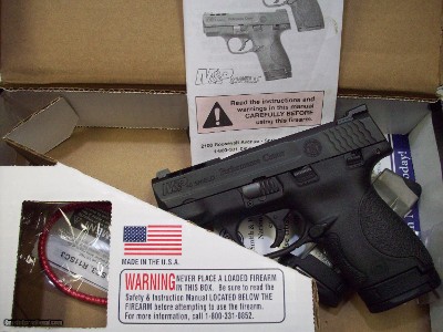 Smith & Wesson Performance Center Shield - Image 2 of 3