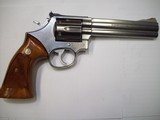 Smith & Wesson 686-3 - 2 of 4