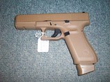 Glock 17 Gen 5 - 2 of 3