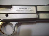 Browning Hi Power 9mm. - 2 of 4