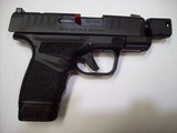 Springfield Armory HELLCAT - 1 of 2