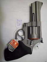 Taurus Model 608
.357 MAGNUM PORTED - 2 of 3