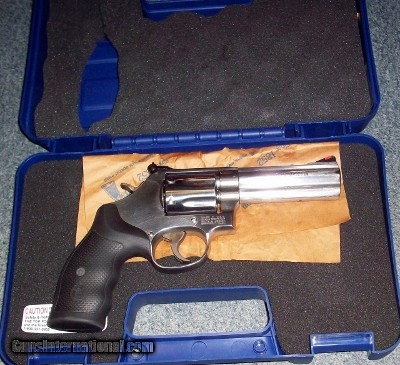 Smith & Wesson 686-6PLUS.357 mag. - Image 2 of 2