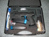 Walther Q4SF - 1 of 3
