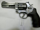 Smith & Wesson 617
.22 Cal. 10 SHOT