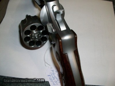 Smith & Wesson 627-5 PERFORMANCE CENTER - Image 7 of 7