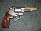 Smith & Wesson 627-5 PERFORMANCE CENTER - 5 of 7