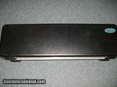 SKB Shotgun case for full length SUB GA.