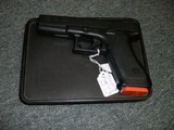 Glock 22
Gen 2
.40 S&W Cal. - 1 of 4