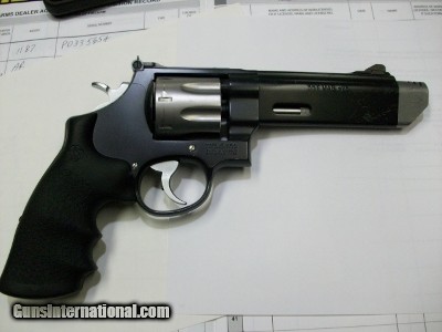 Smith & Wesson Mod. 627-6357 Cal. - Image 6 of 7