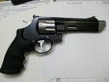 Smith & Wesson Mod. 627-6
357 Cal. - 6 of 7