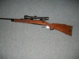 Remington 700 Deluxe
LEFT HAND - 4 of 5