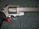 Taurus RAGING BULL
.454 Casul - 5 of 6