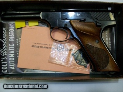 Colt Woodsman
SPORT 22 Cal.