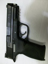 Smith & Wesson M&P9 - 4 of 4