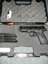 Smith & Wesson M&P9 - 2 of 4
