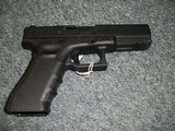 Glock 22
Gen 4
.40S&W Cal.