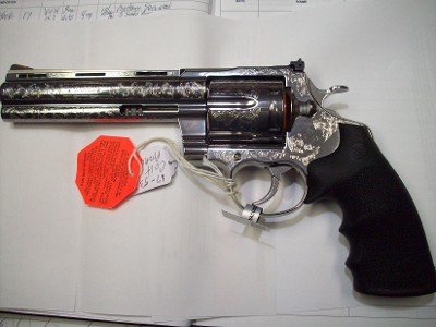 Colt Anaconda ENGRAVED .44 MAGNUM - Image 2 of 6