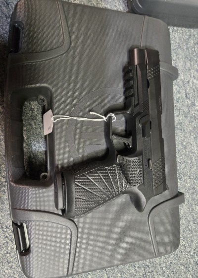 Sig Sauer P320WILSON COMBAT PISTOL 9mm. - Image 3 of 3