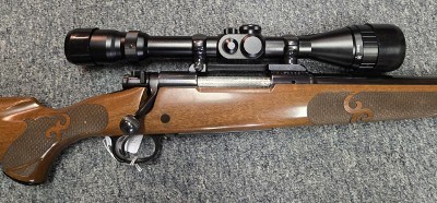 Winchester Model 70 FEATHERWEIGHT.270 cal. - Image 2 of 8