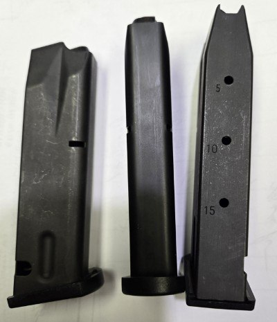 Beretta 92 mags.
9mm.