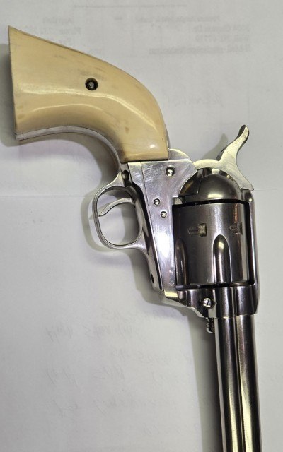 Colt SAA
2nd. Generation .38Spl.