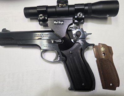 Smith & Wesson Model 52Scope & mount - Image 3 of 3