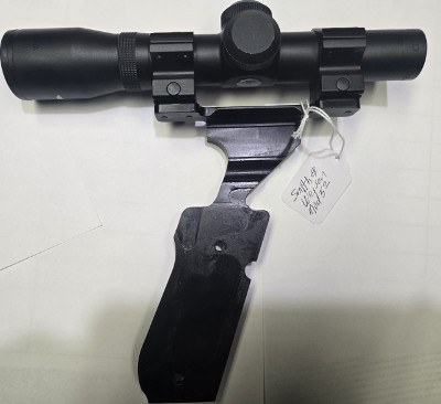 Smith & Wesson Model 52
Scope & mount