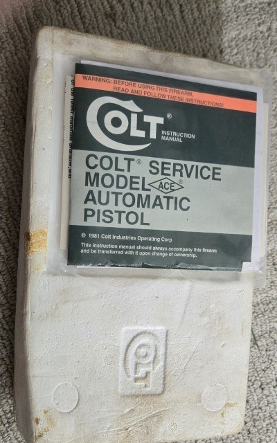 Colt ACE 22 Cal. 1911 style - Image 5 of 7