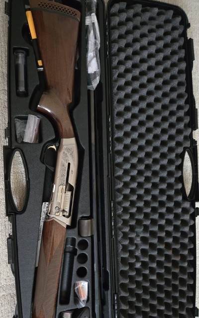 BrowningMAXUS 12 ga.