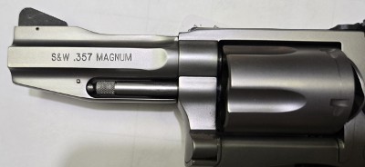 Smith & Wesson Model 60-5 PRO SERIES 357 Magnum. - Image 4 of 6