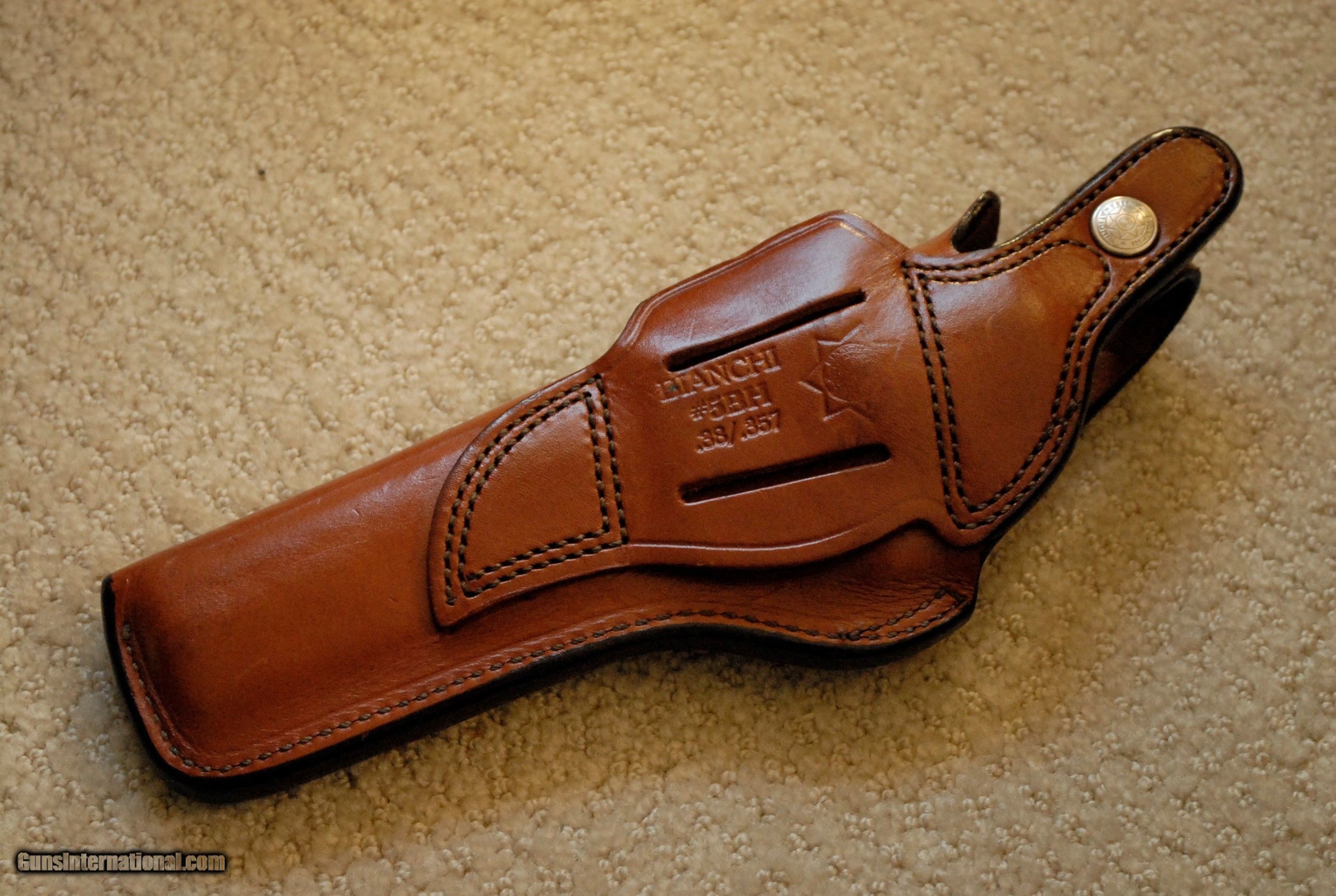 Bianchi 7000 AccuMold Black Right-Hand Holster For Colt Anaconda 8in & Similar Revolvers