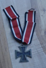 WW2 German army Iron cross medal 2nd class - 3 of 3